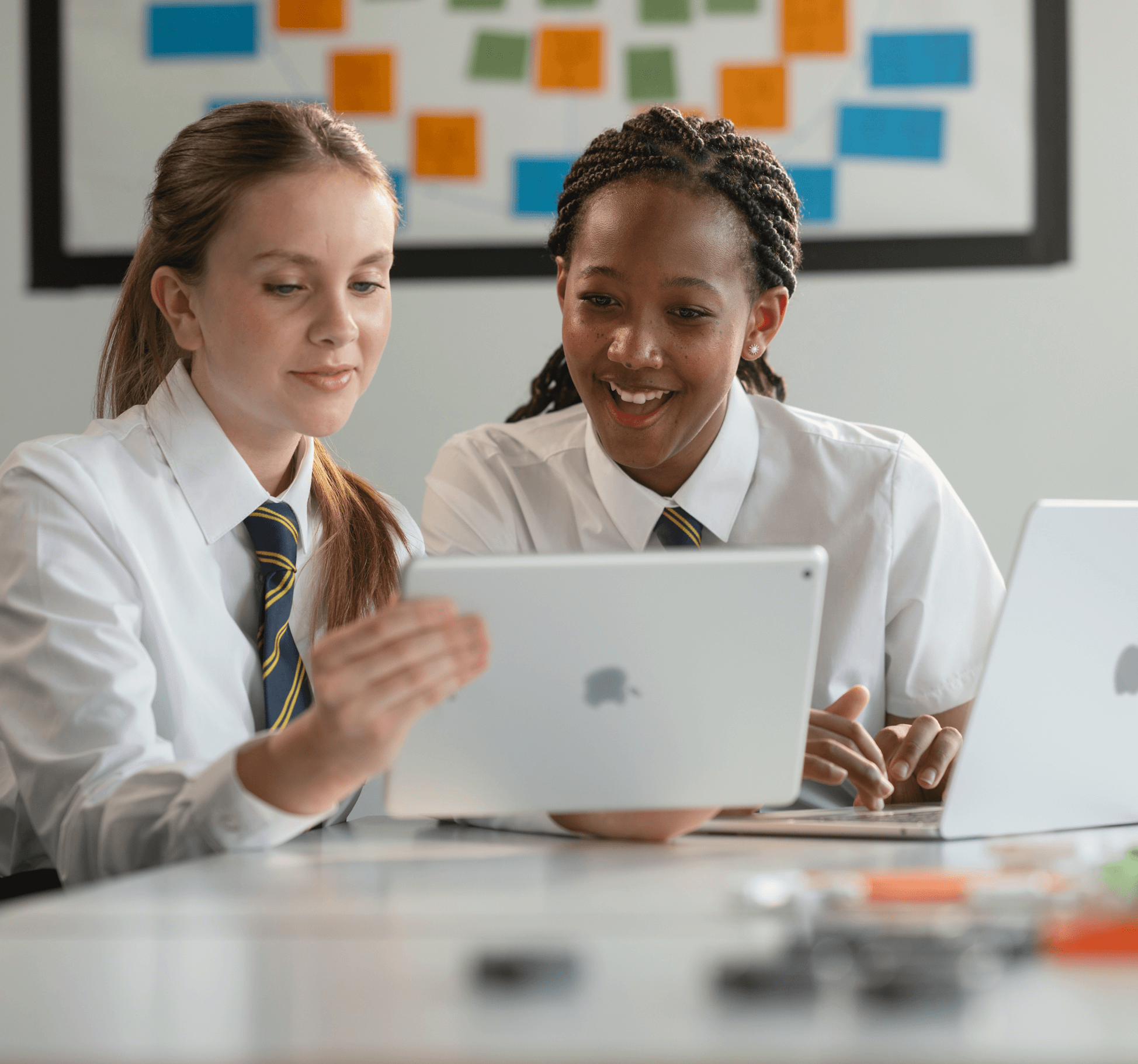 Heliaq-Apple-believed-in-the-future