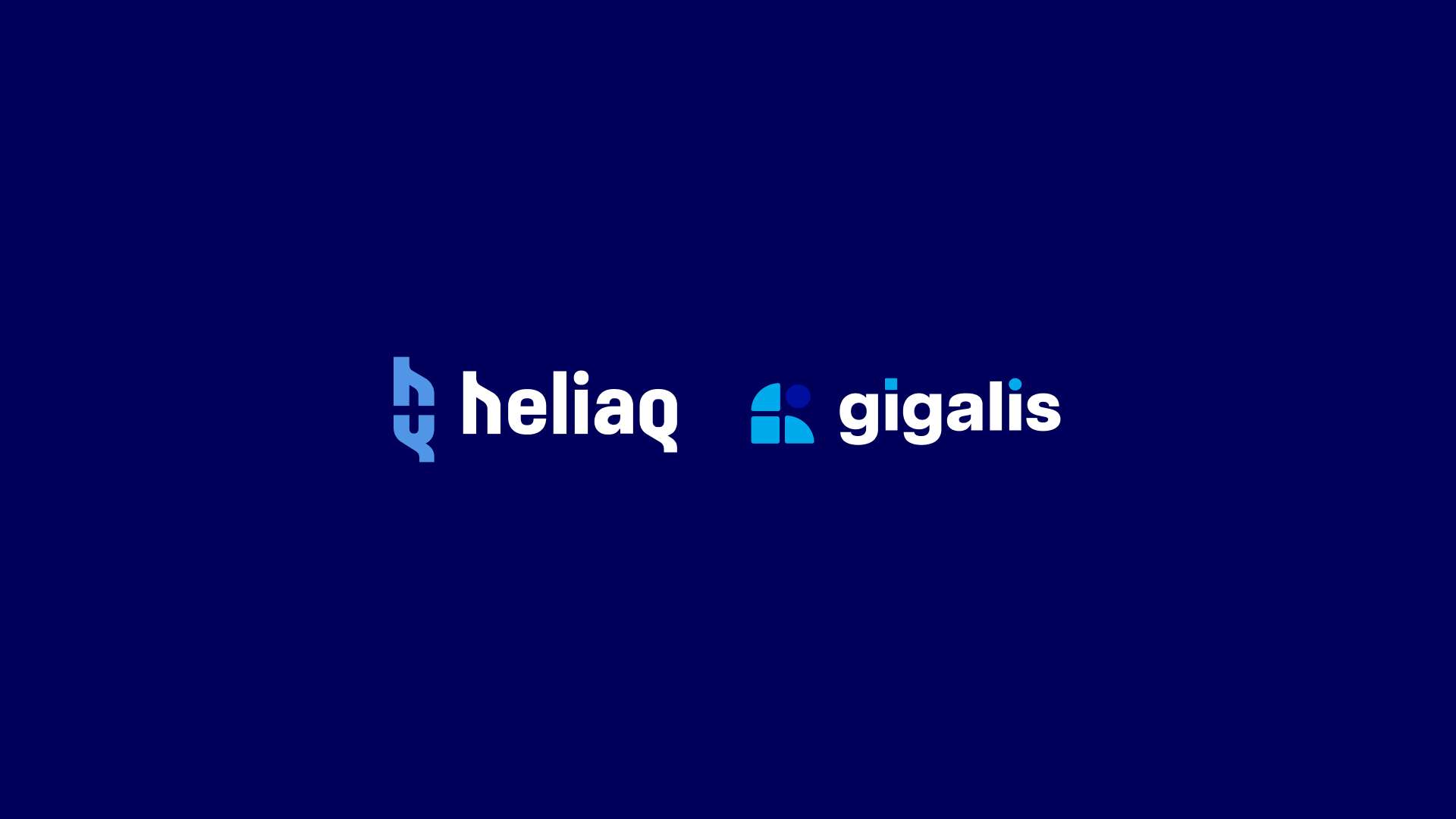 Logo Heliaq Gigalis sur fond bleu foncé