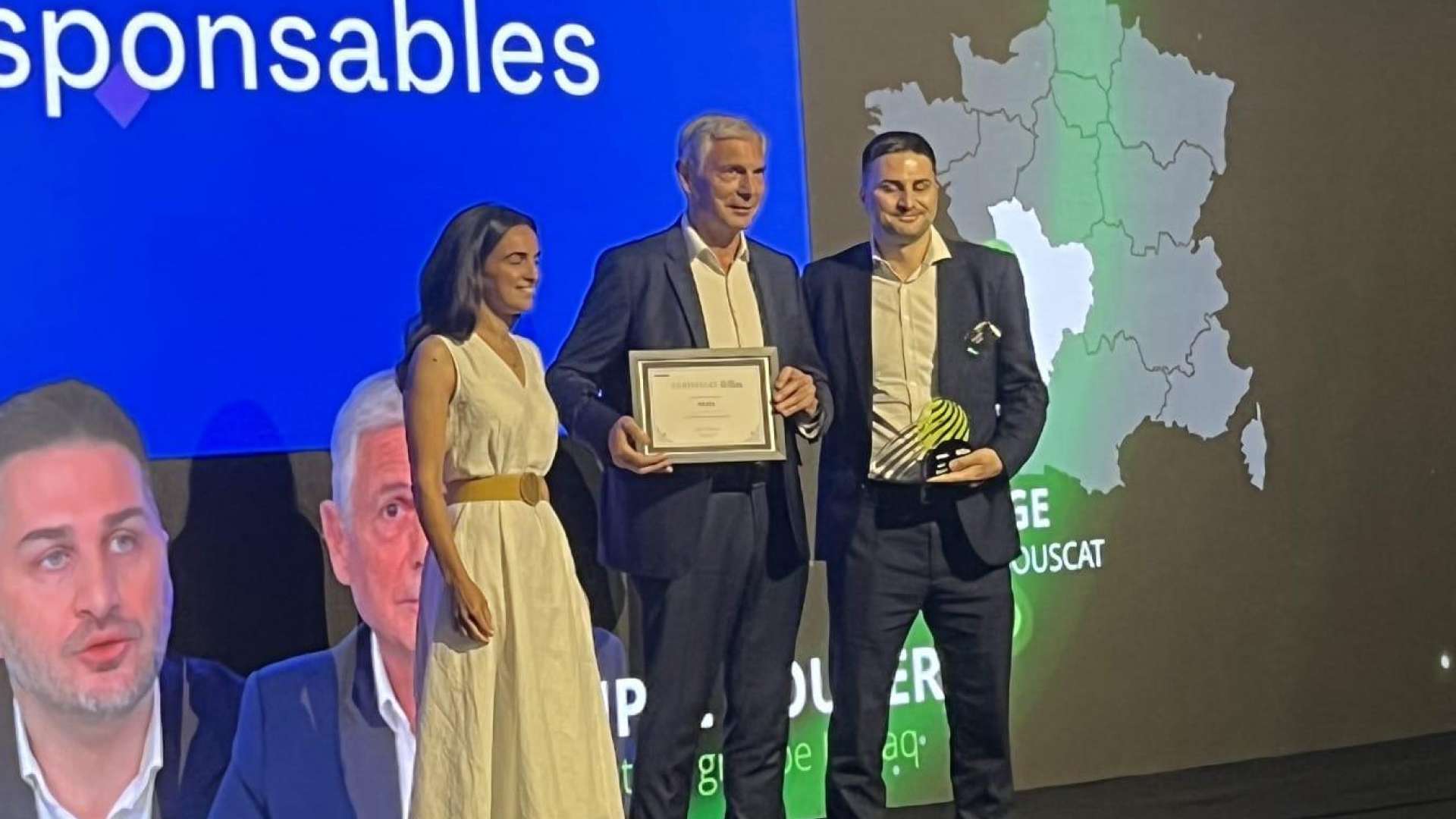 Philipe Goubert et Eric Julien lors de la remise de prix Deloitte BEST MANAGED COMPANIES